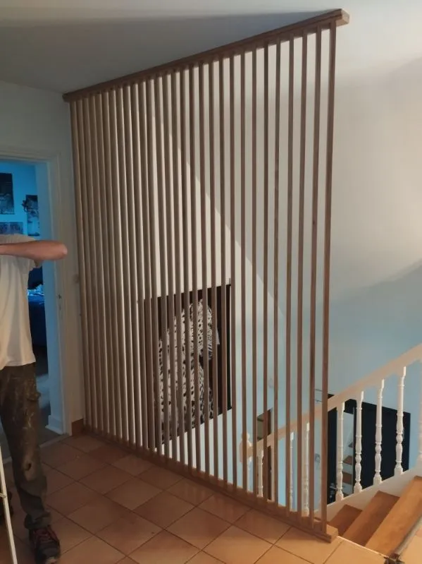 claustra moderne, conçu et fabriqué sur mesure